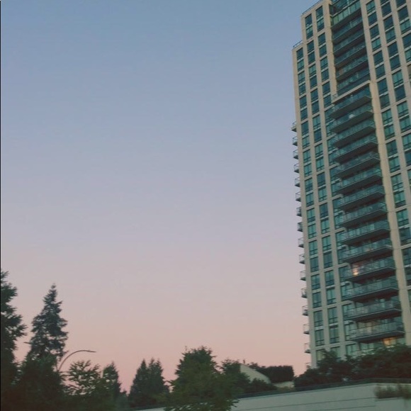 Meet your Posher, Joanna marie - Picture 1 of 1